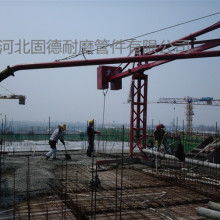  履帶式布料機(jī)工程設(shè)備銷售公司 主營 履帶式布料機(jī)及沙石皮